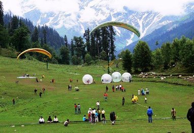 https://www.aadishaktitravels.com/public/assets/images/shimla/solang-valley.jpg